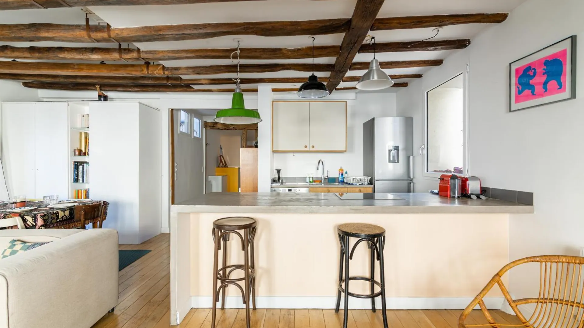 Apartment Luxurious 2 Bedroom Canal Saint Martin Saint Lazare Paris