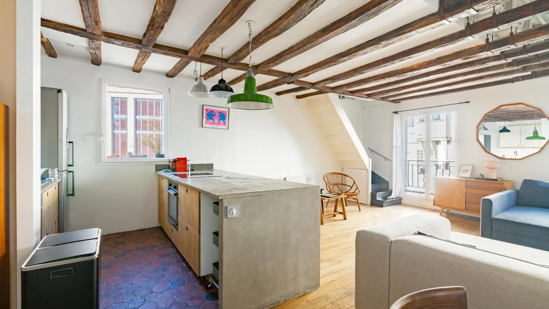 Luxurious 2 Bedroom Canal Saint Martin Saint Lazare アパート *