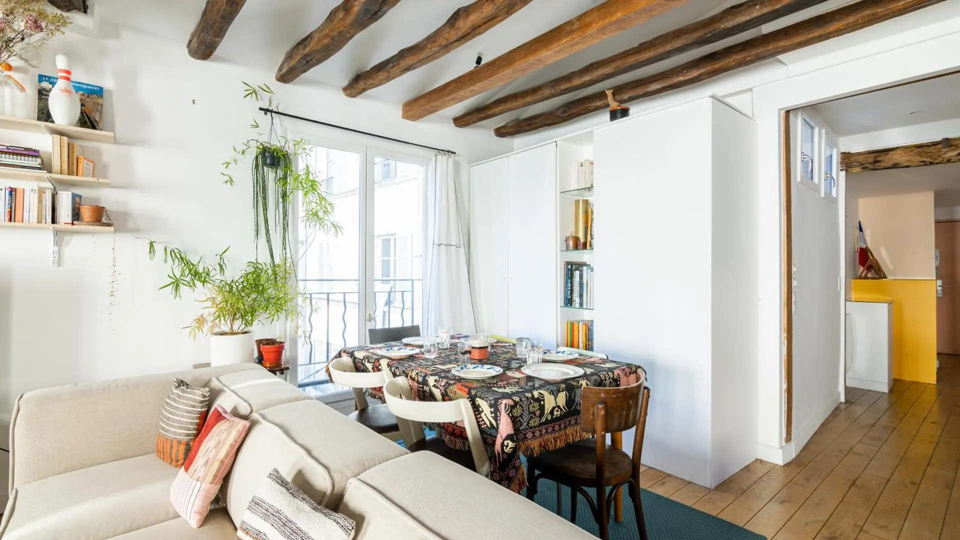 Luxurious 2 Bedroom Canal Saint Martin Saint Lazare Apartmán
