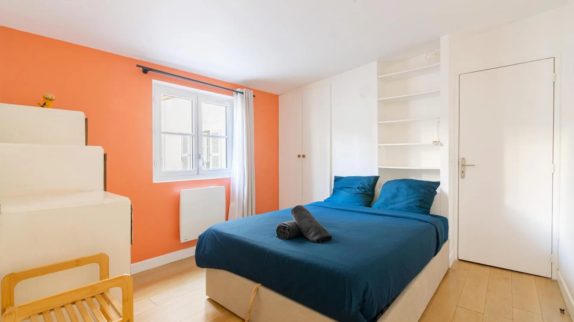 Luxurious 2 Bedroom Canal Saint Martin Saint Lazare *